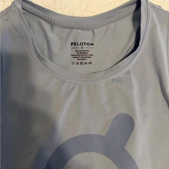 Peloton Women’s Gray Athletic Tank with Logo - Picture 4 of 4